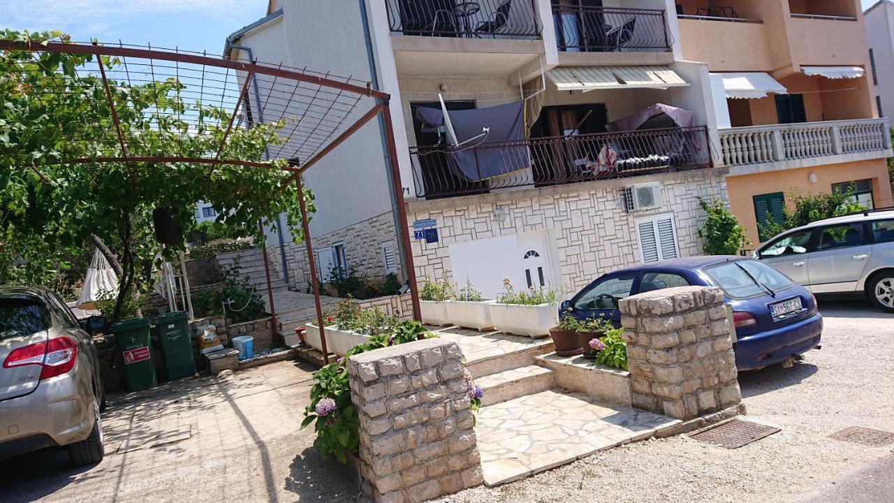Amama Apartman Brodarica  Kültér fotó