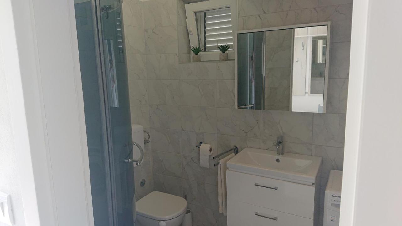 Amama Apartman Brodarica  Kültér fotó