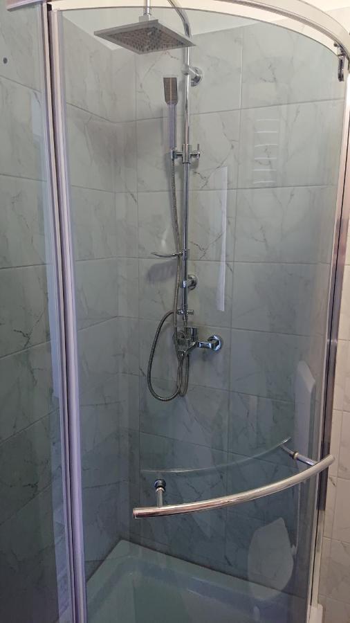 Amama Apartman Brodarica  Kültér fotó